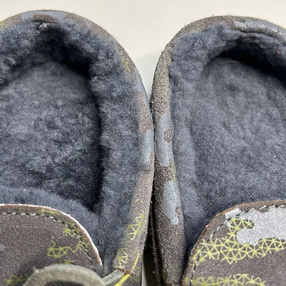 LL Bean Kids 4 Wicked Good Slippers Camouflage Inisex